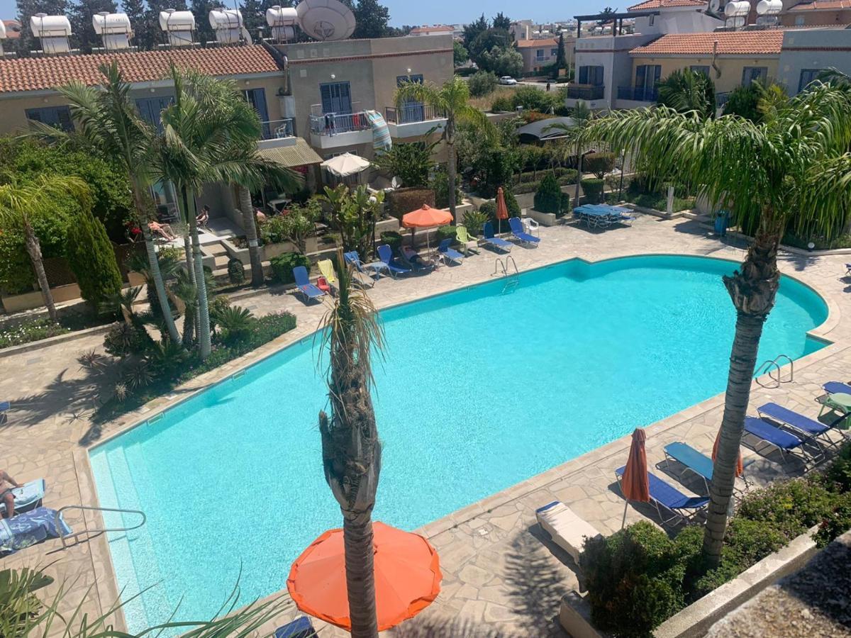 Town House, Ilios Ii, Kato Paphos Vila Exterior foto